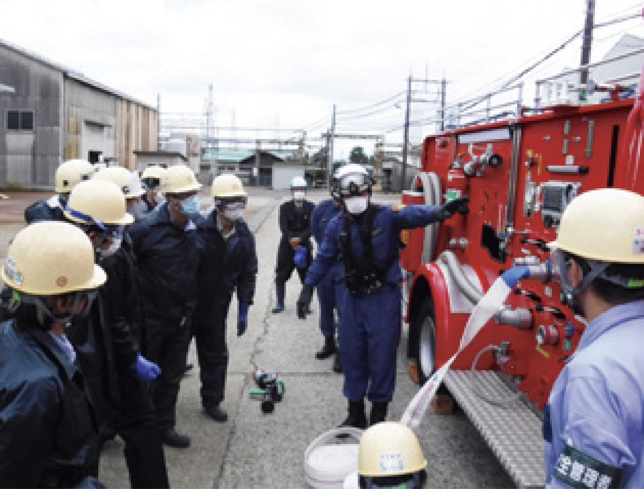Education on firefighting techniques by the Takaoka Fire Department